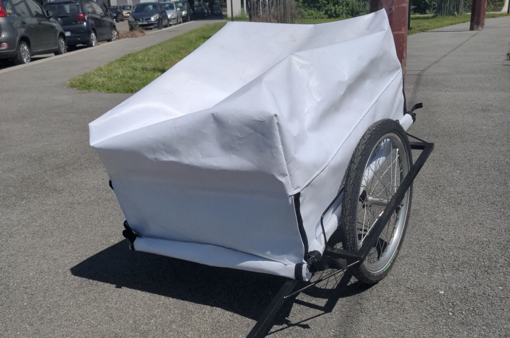 Remorque vélo carriole cariole  caisson L avec canopee